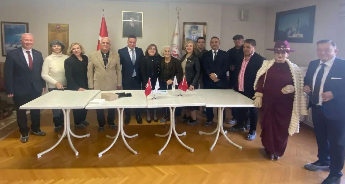 Fatma Şahin, Ankara Gaziantepliler Derneği'ni ...