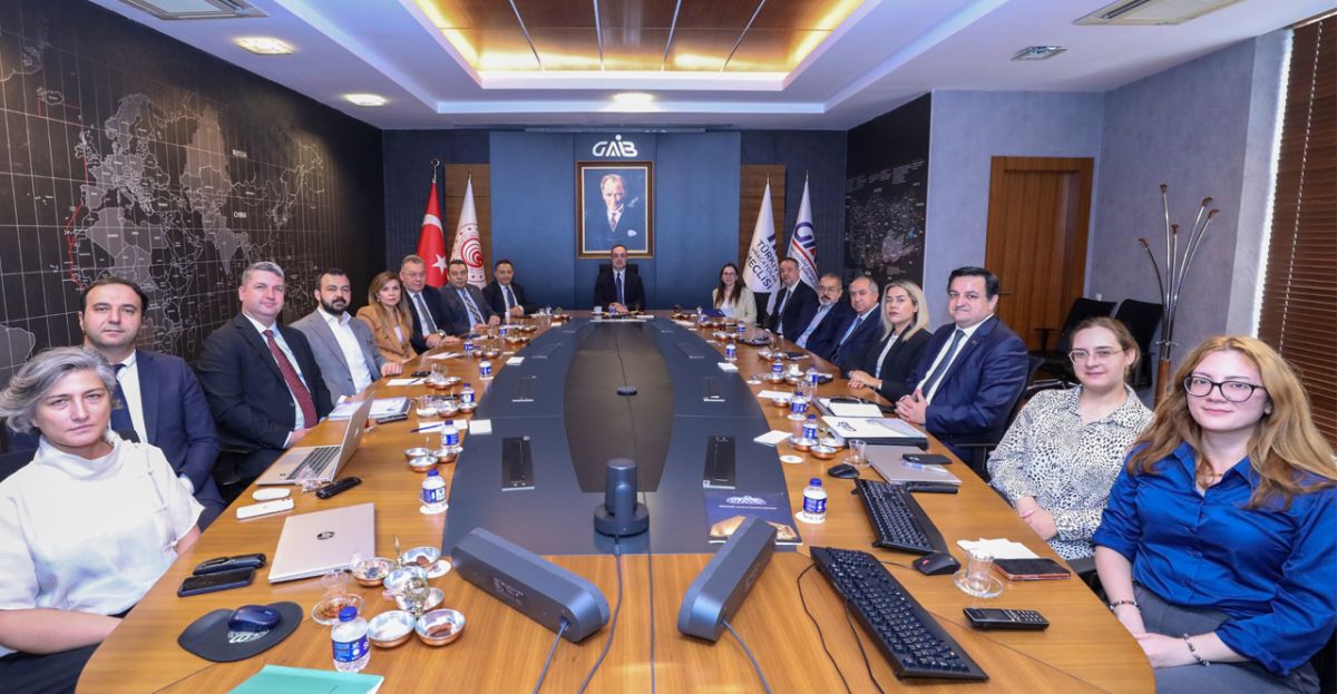 Akcan; 'Güneydoğu Tekstili Küresel Zorluklara ...