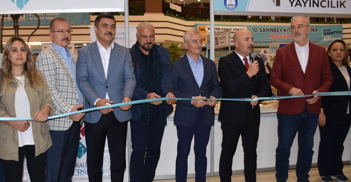 Şahinbey Belediyesi’nin 10. Kitap Fuarı ...