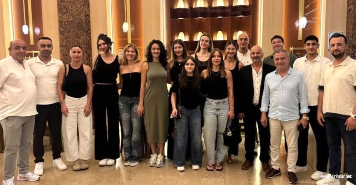 Merinos Kadın Voleybol Takımı'ndan Moral ...