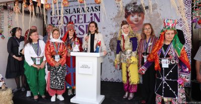 6. Uluslararası Ezogelin Yöresel Bebek Çalıştayı Gaziantep'te Başladı