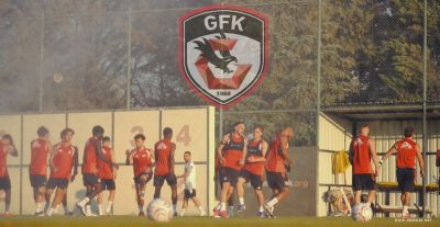 Gaziantep FK, Mirel Radoi Yönetiminde Yeni Sezon Hazırlıklarını Sürdürüyor
