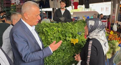 Semt Pazarında Gündem Gıda Fiyatları: Öztürkmen’den Açlık Sınırı Uyarısı